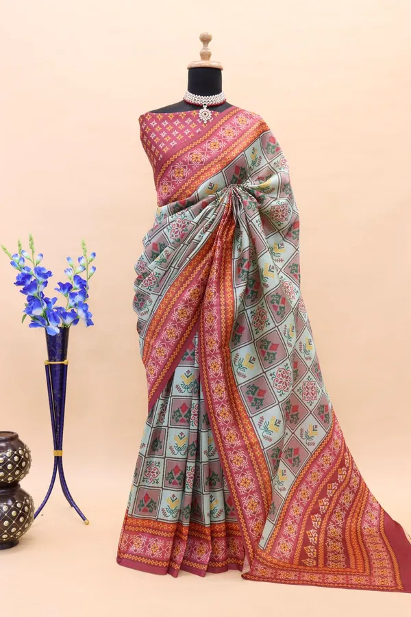 Sea_Green_Smooth_Silk_Saree_With_Patola_Print